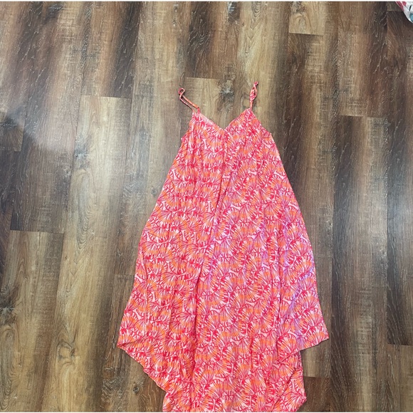 Vineyard Vines Orange and Pink Shell Dress
EUC Size Small - Picture 6 of 6